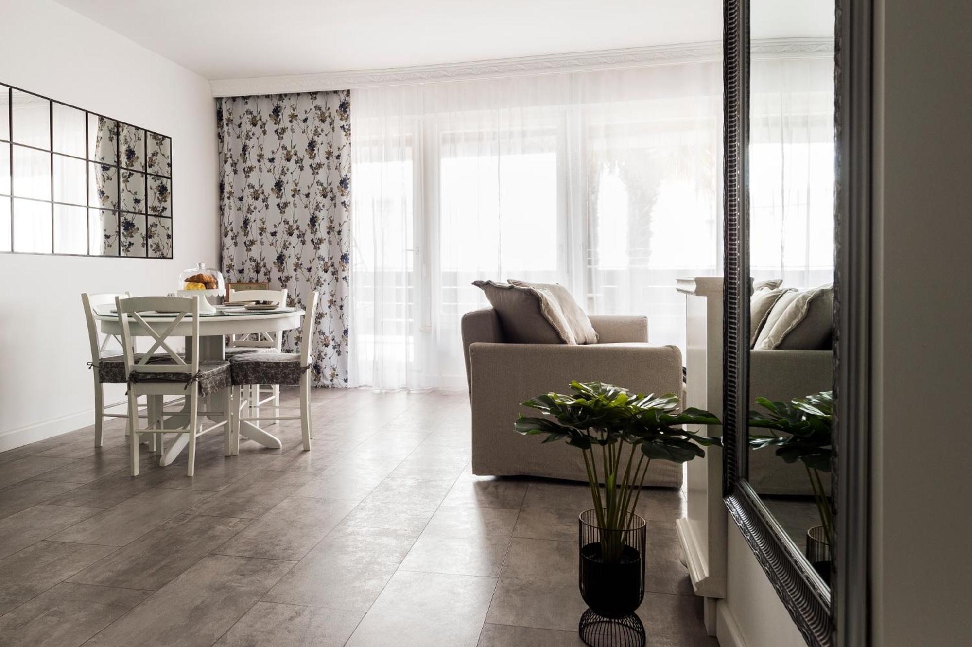 Apartman Hill Подстрана Экстерьер фото